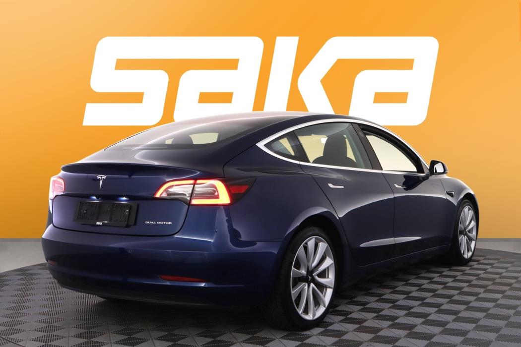 TESLA Model 3 2019