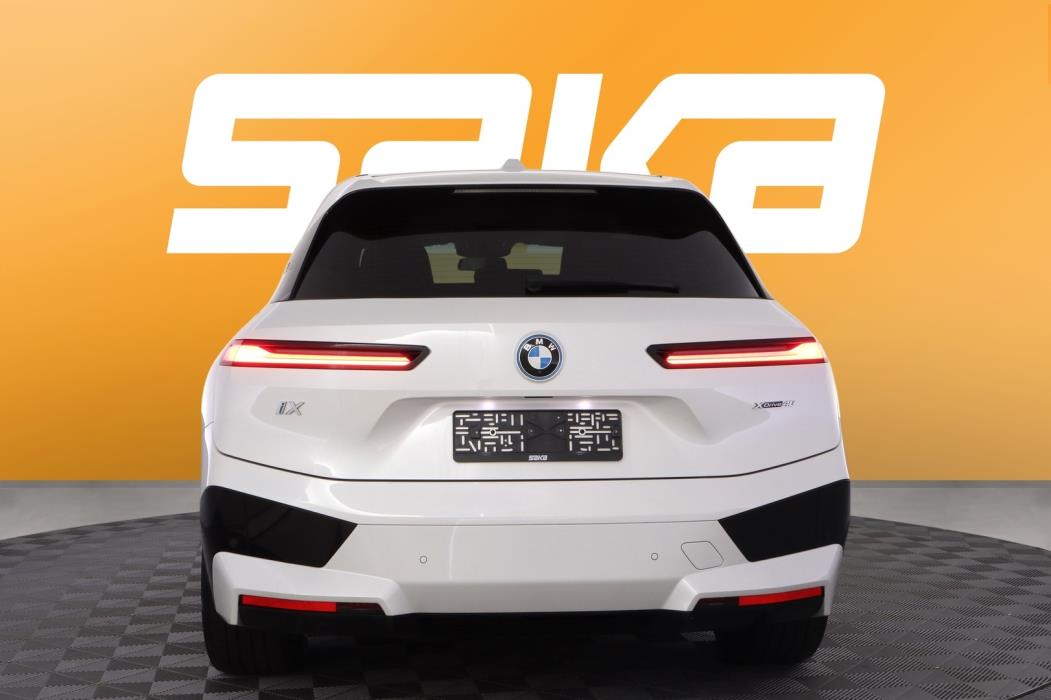 BMW iX 2022