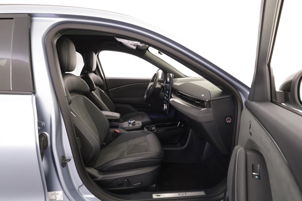 FORD Mustang Mach-E 2023