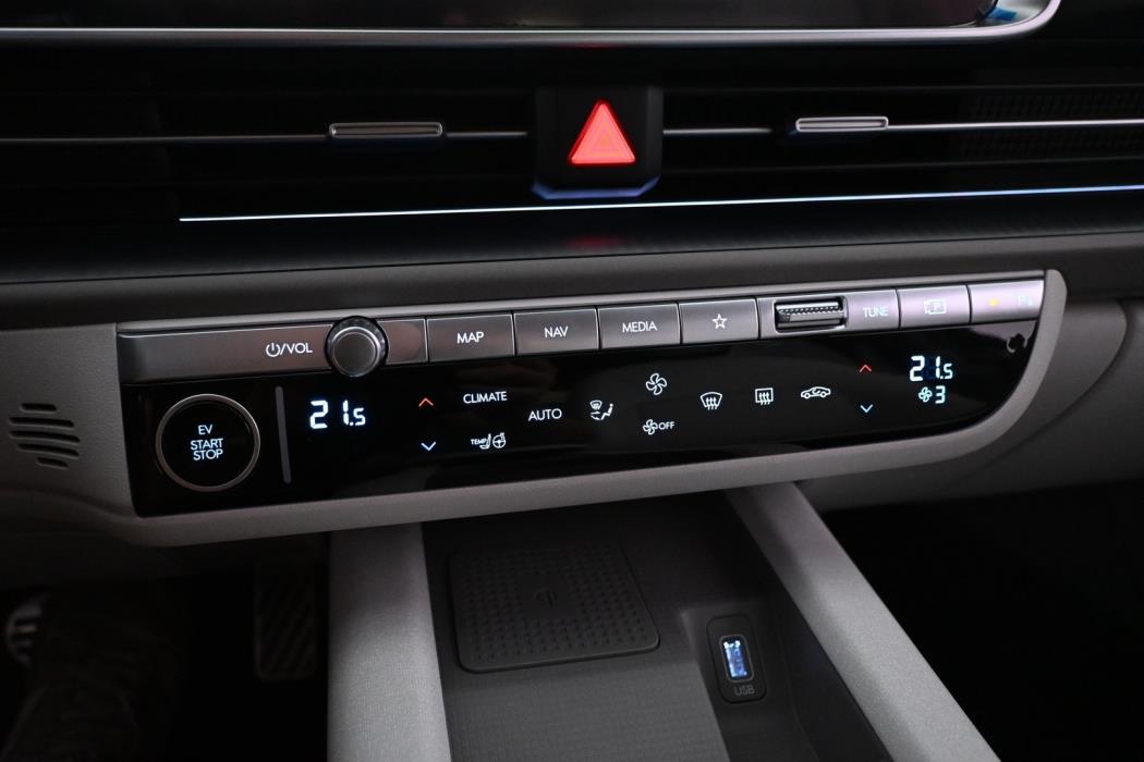 HYUNDAI IONIQ 6 2025