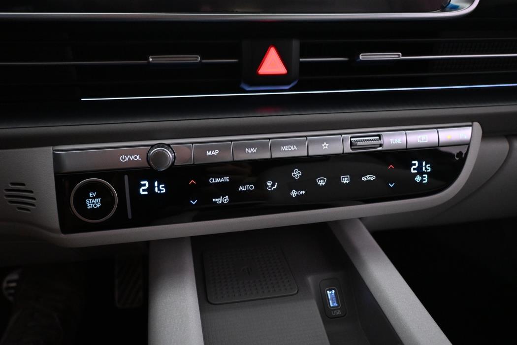 HYUNDAI IONIQ 6 2025
