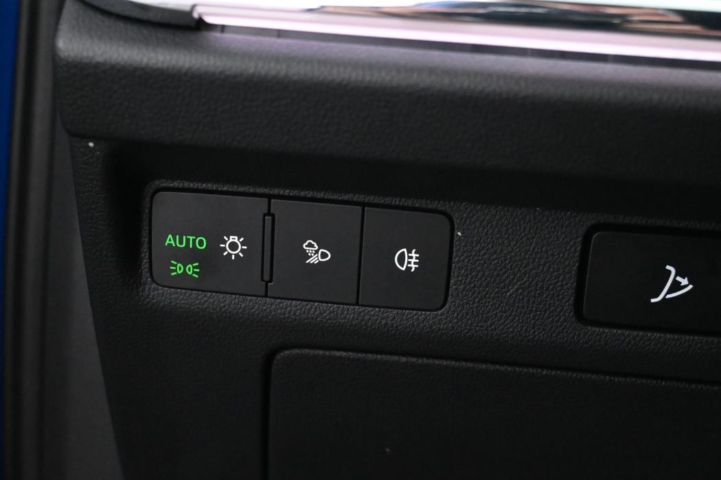 SKODA Enyaq 2022