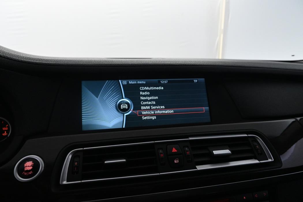 BMW 730 2009