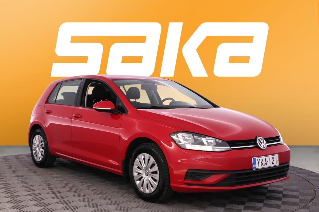 VOLKSWAGEN Golf 2018