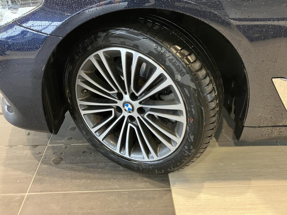 BMW 520 2017