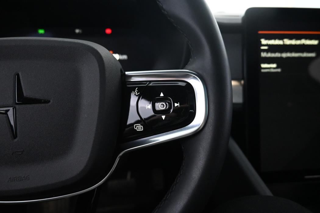POLESTAR 2 2025