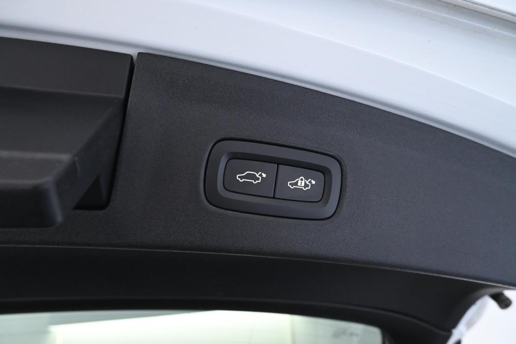 POLESTAR 2 2025