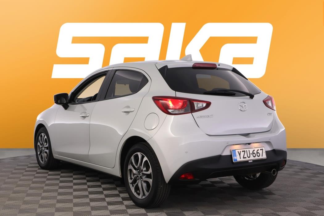 MAZDA 2 2019