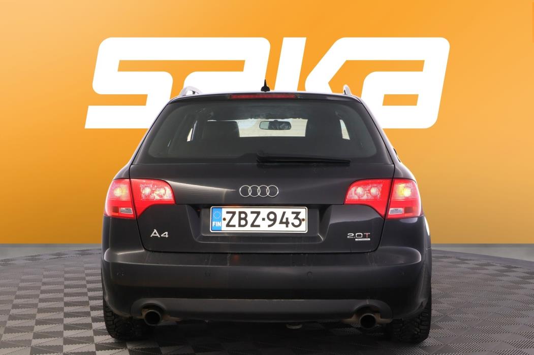 AUDI A4 2005