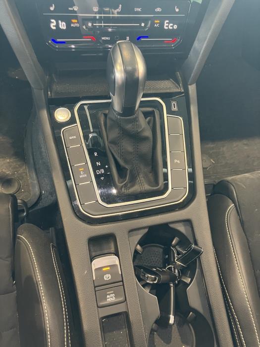 VOLKSWAGEN Passat 2021