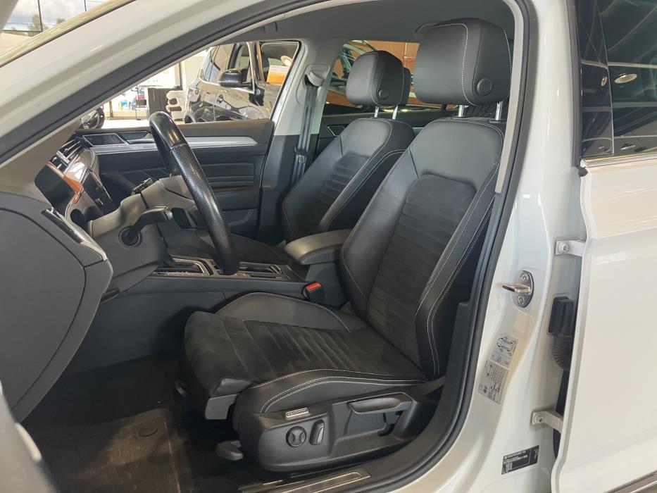 VOLKSWAGEN Passat 2021