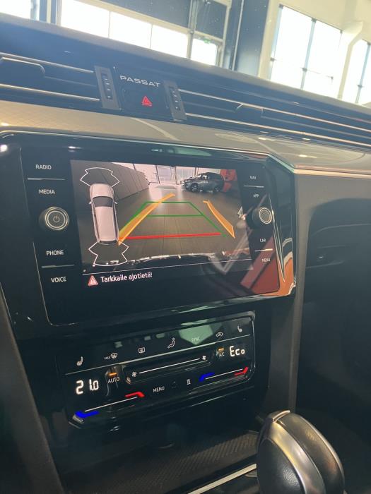 VOLKSWAGEN Passat 2021