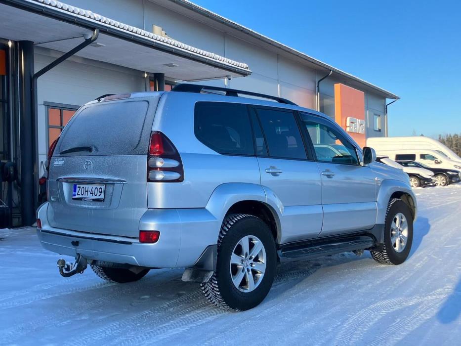 TOYOTA Land Cruiser 2009