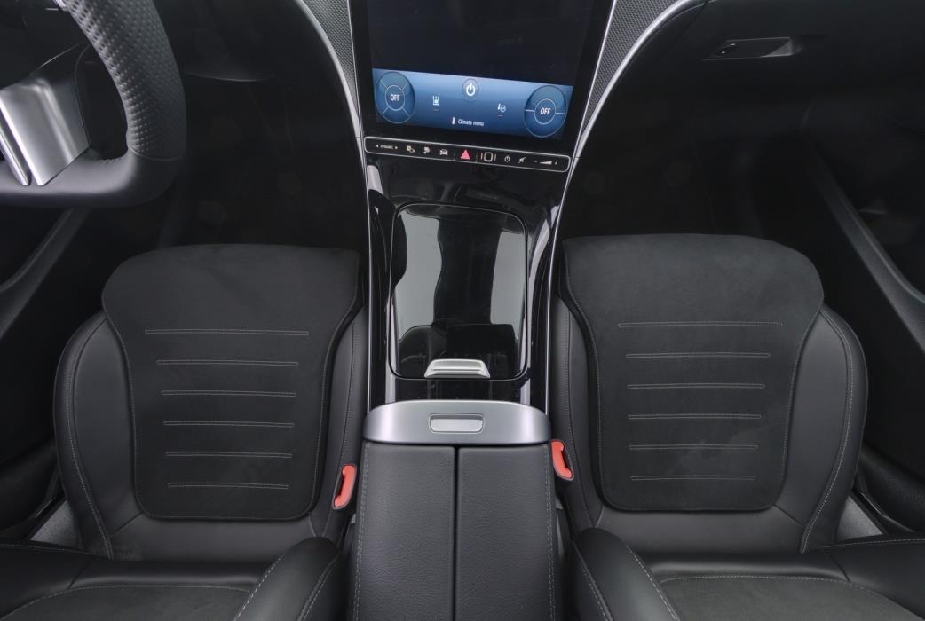 MERCEDES-BENZ C 2025