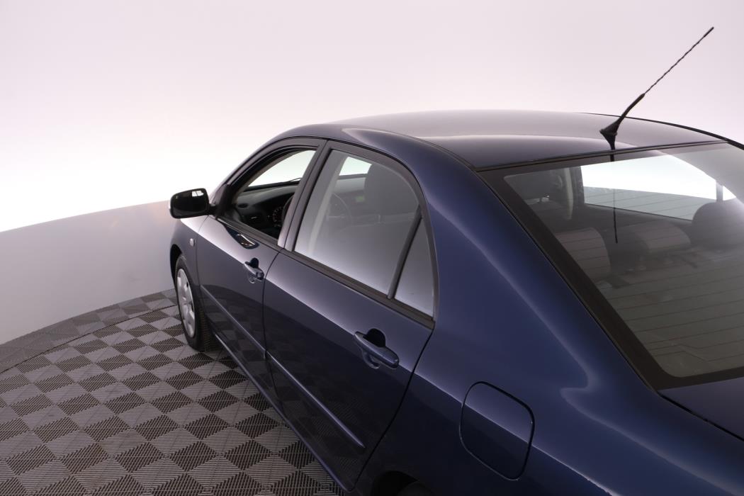 TOYOTA Corolla 2005