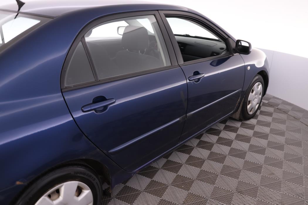 TOYOTA Corolla 2005