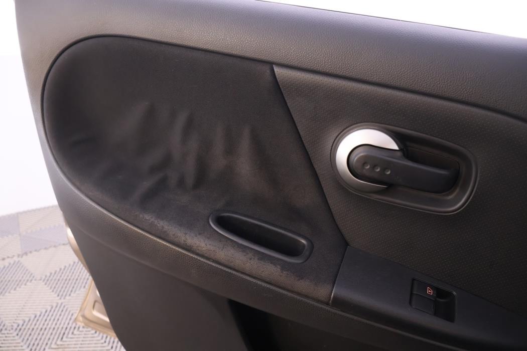 NISSAN Note 2009