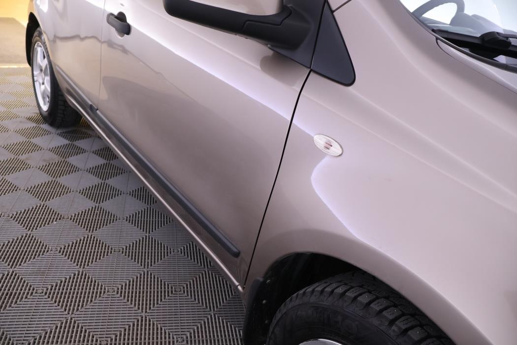 NISSAN Note 2009