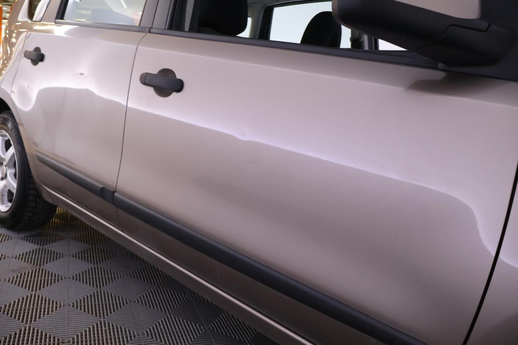 NISSAN Note 2009