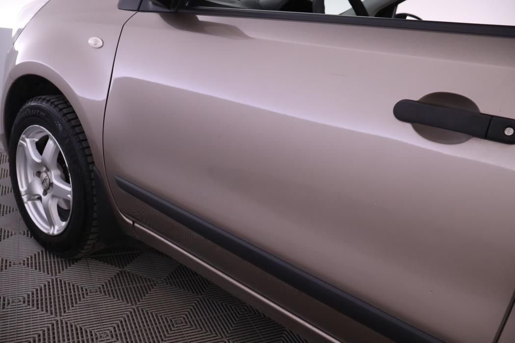 NISSAN Note 2009
