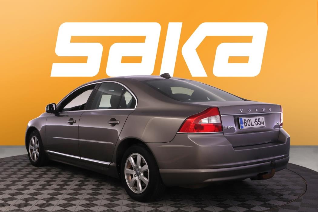 VOLVO S80 2011
