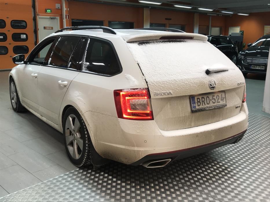 SKODA Octavia 2014