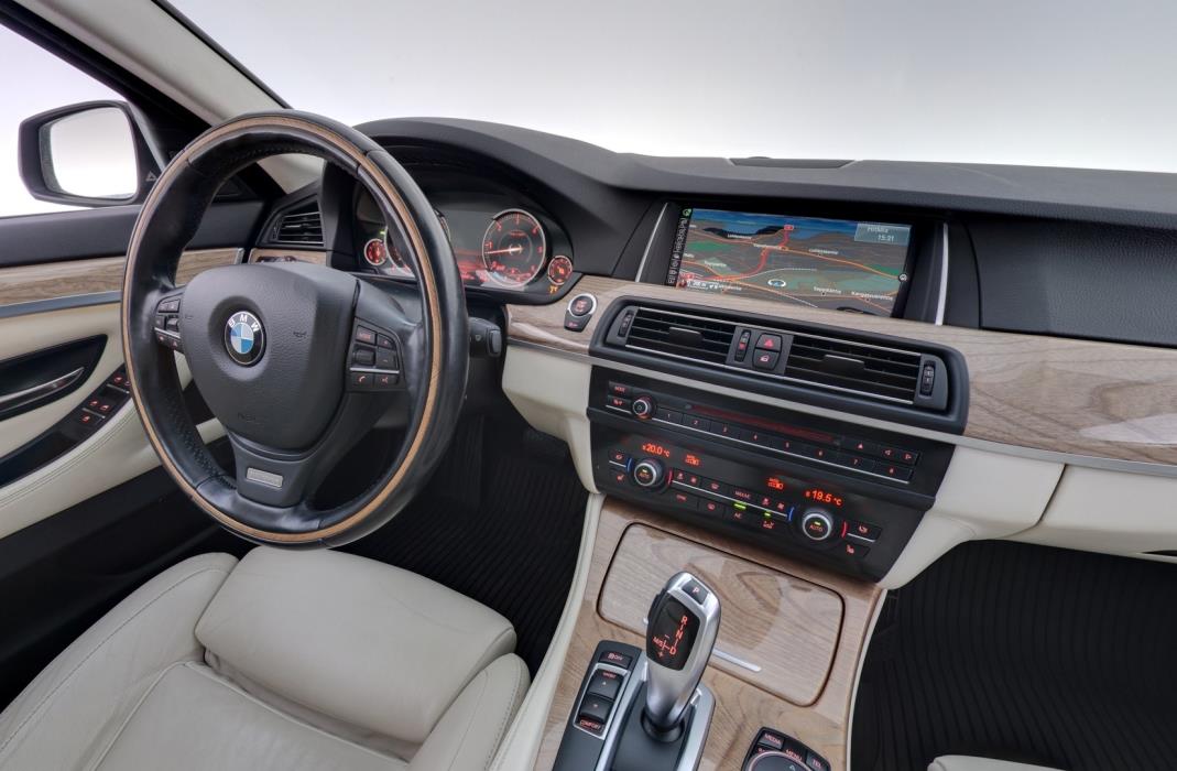 BMW 530 2015