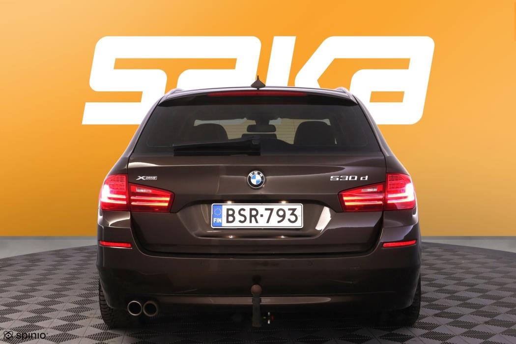 BMW 530 2015