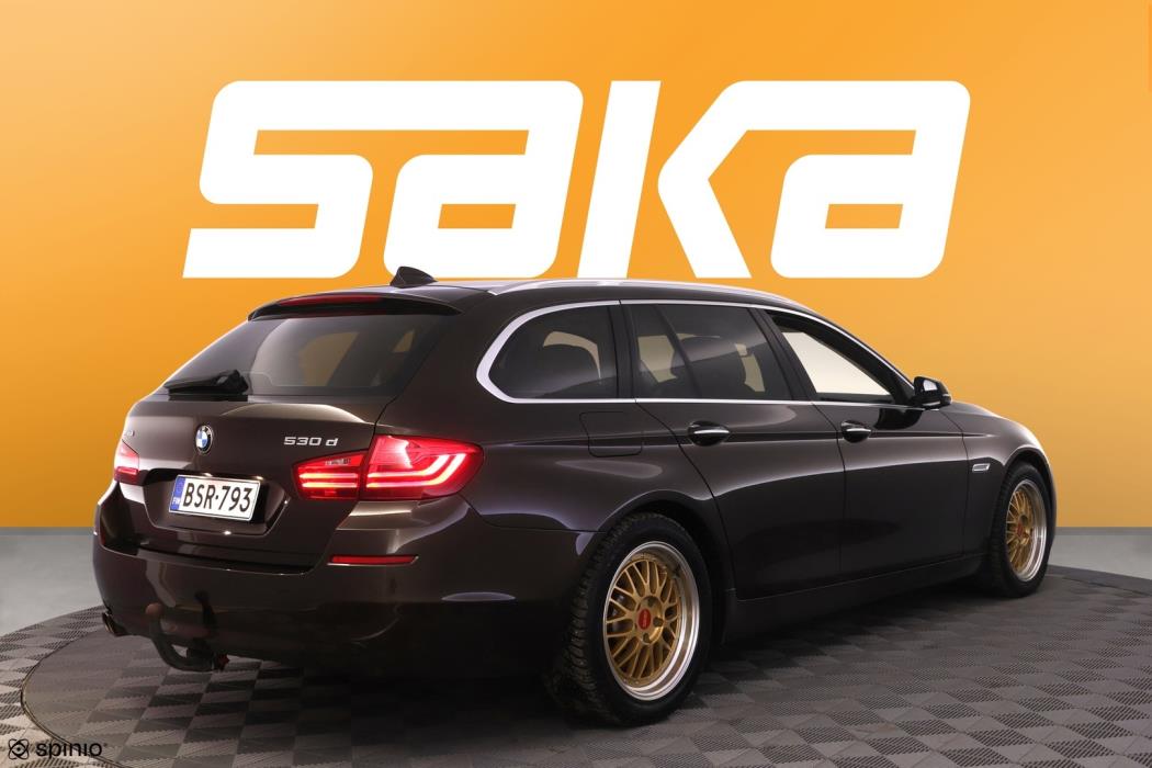 BMW 530 2015