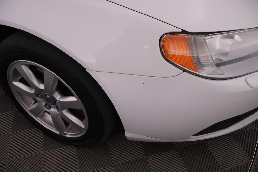 VOLVO V70 2010
