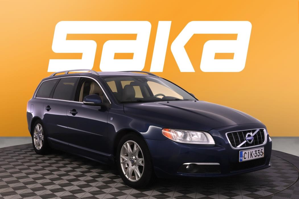 VOLVO V70 2012