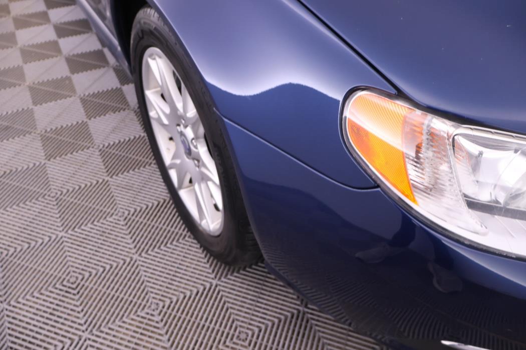 VOLVO V70 2012