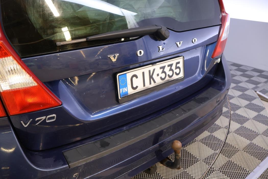VOLVO V70 2012