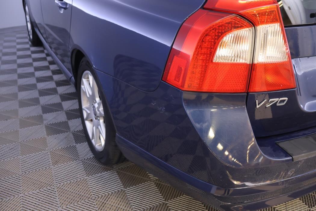 VOLVO V70 2012
