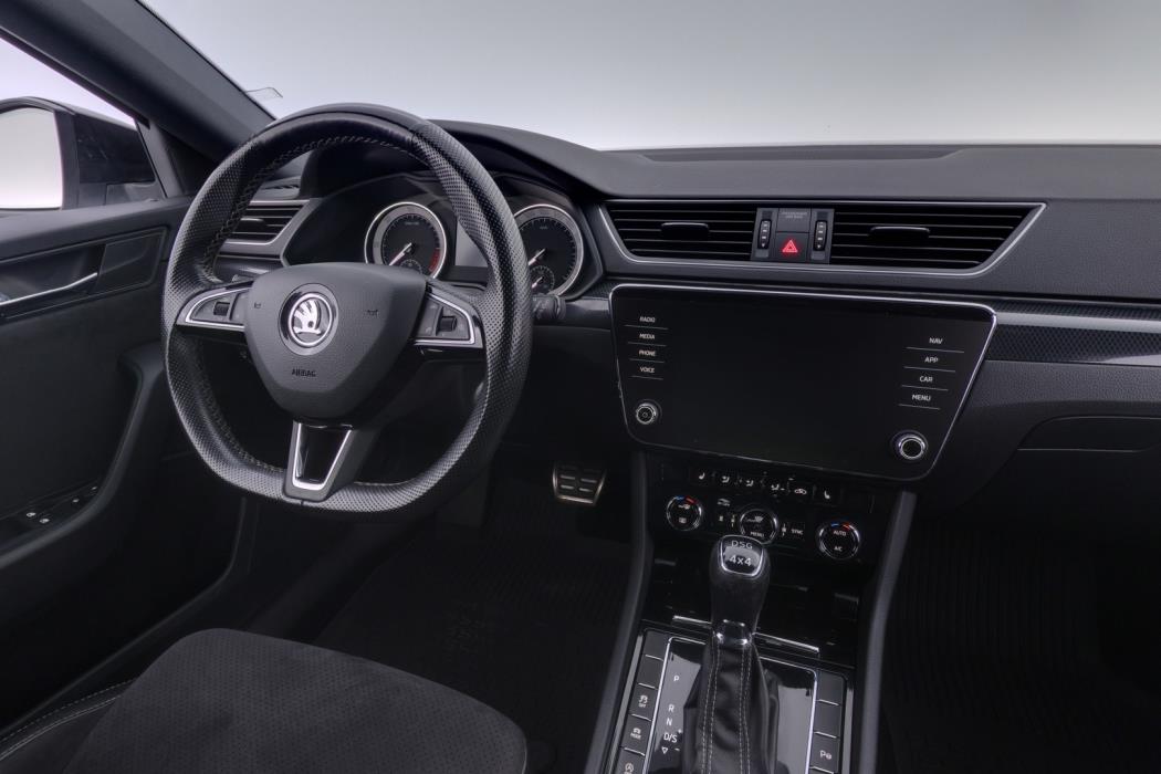 SKODA Superb 2018