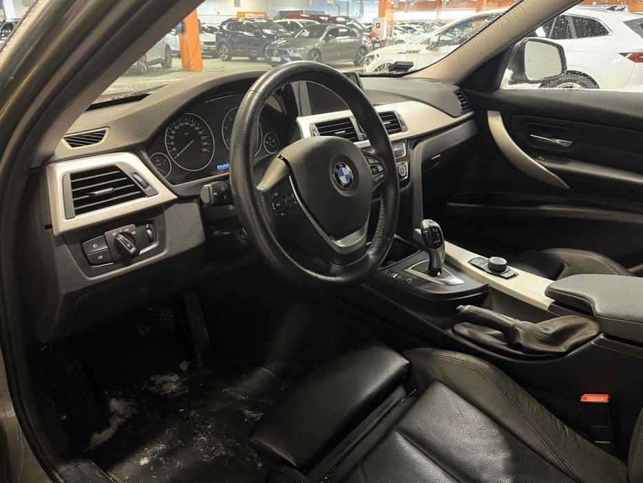 BMW 320 2018