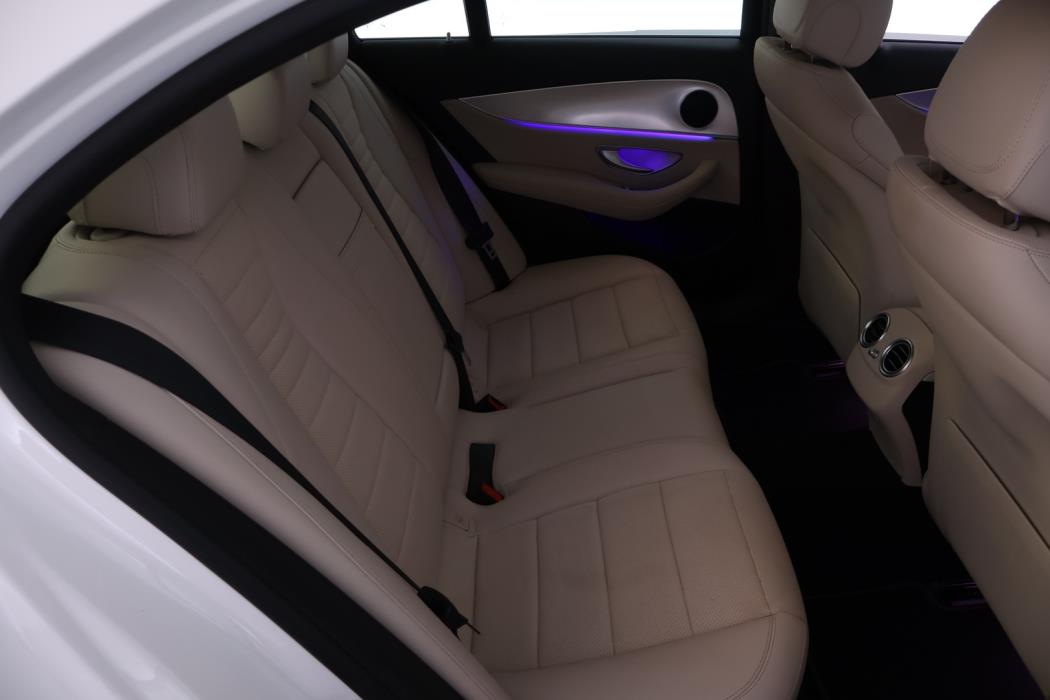 MERCEDES-BENZ E 2019