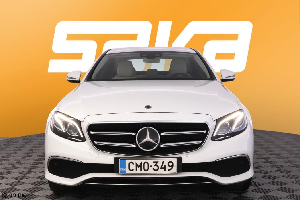 MERCEDES-BENZ E 2019