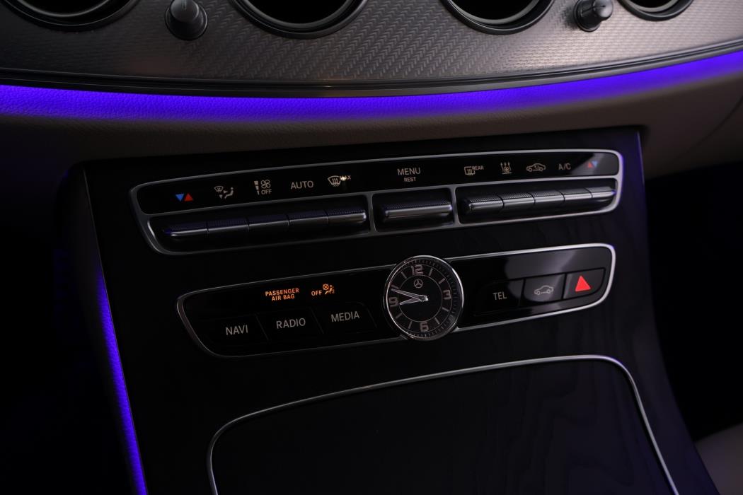 MERCEDES-BENZ E 2019