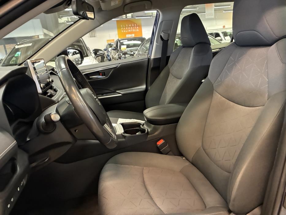 TOYOTA RAV4 2019