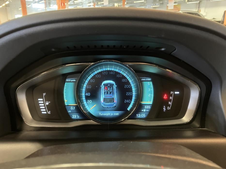 VOLVO XC60 2013
