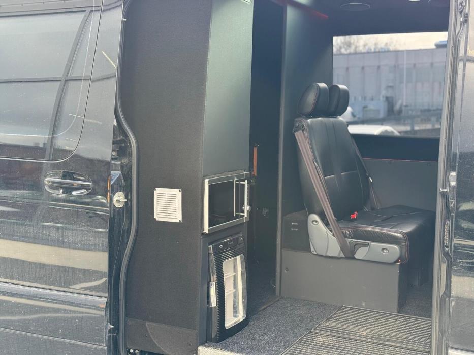 MERCEDES-BENZ Sprinter 2019