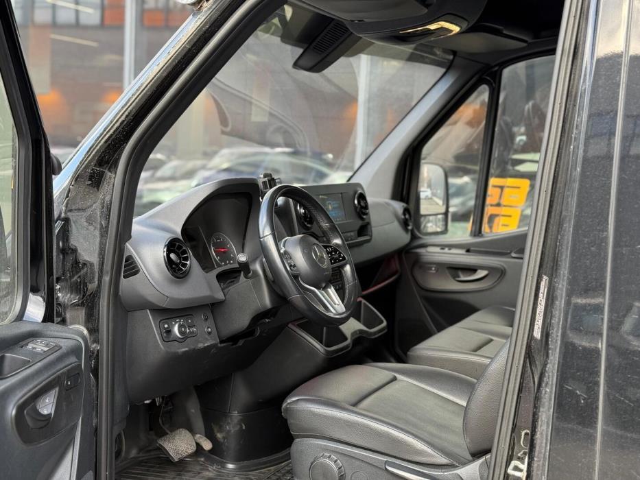 MERCEDES-BENZ Sprinter 2019