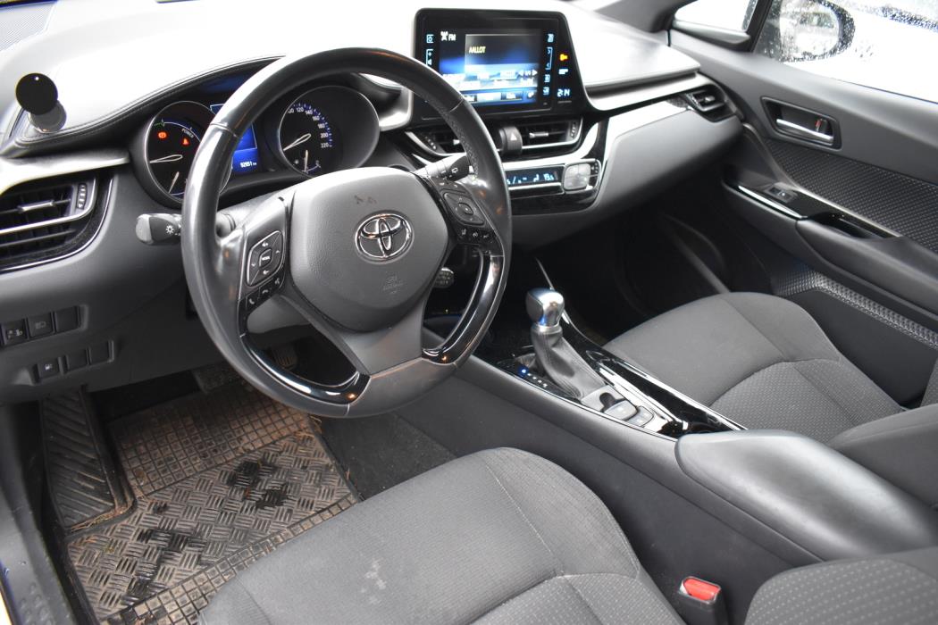 TOYOTA C-HR 2019