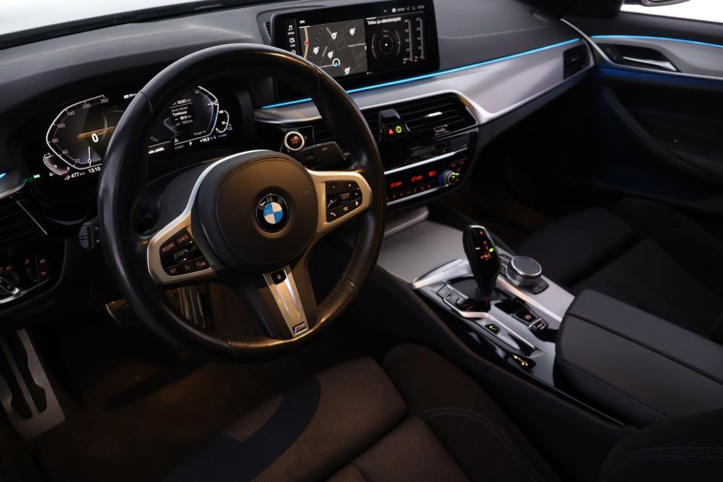 BMW 530 2021
