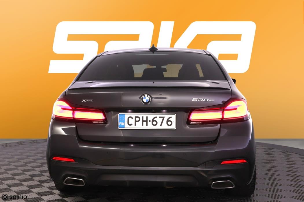 BMW 530 2021