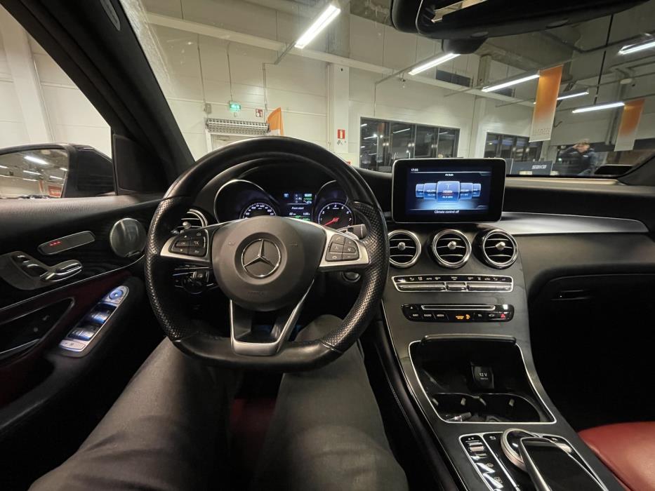 MERCEDES-BENZ GLC 2018