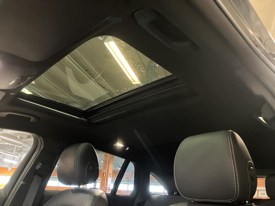 MERCEDES-BENZ EQC 2020