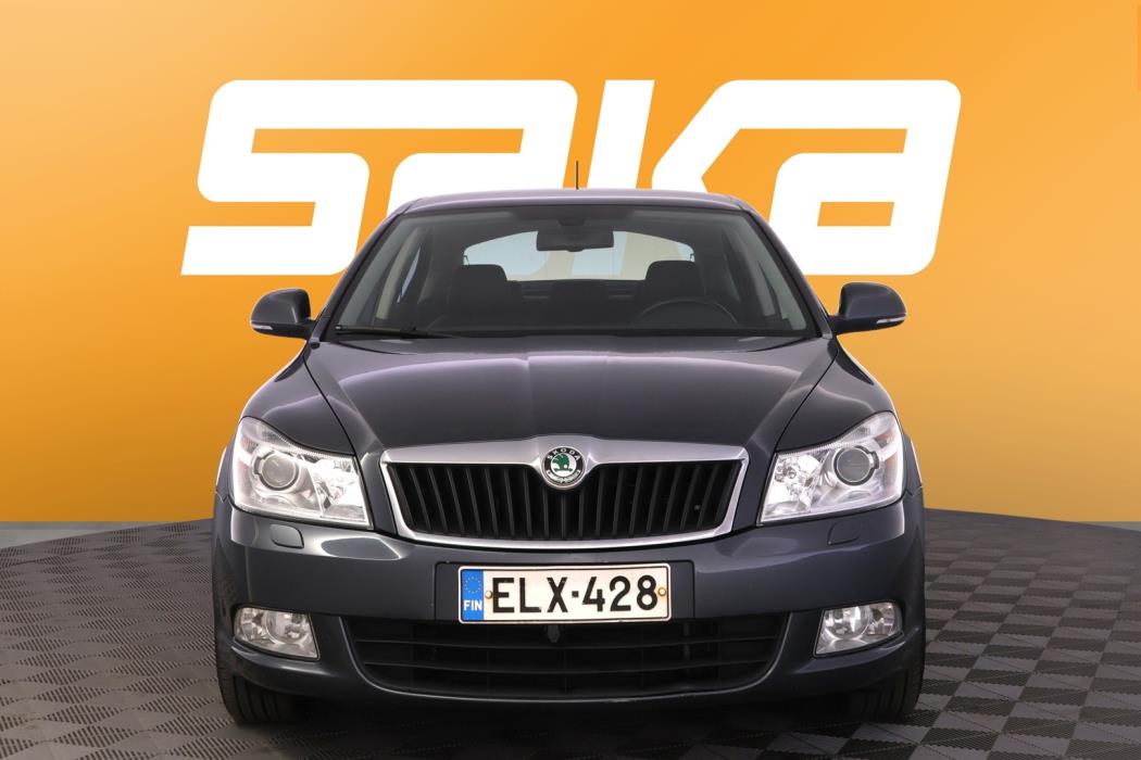 SKODA Octavia 2011