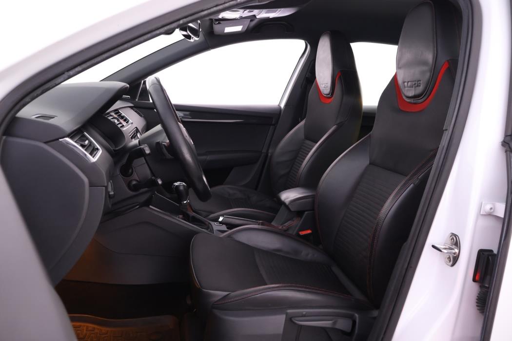 SKODA Octavia 2015